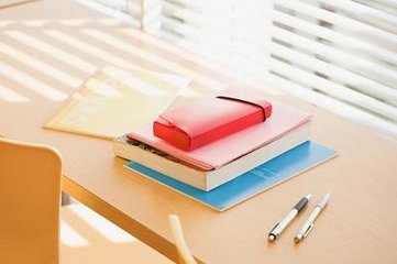 成人高考医学类专升本如何报名?
